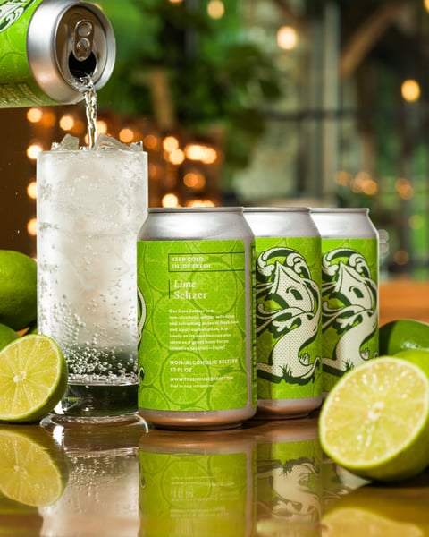 Eaaaaaasing into the week with a little Lime Seltzer!