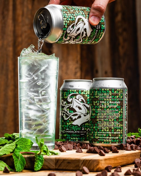 If you enjoyed our Hot Chocolate & Marshmallow seltzer over the winter, you know seltzer alchemy is now in our bag of…