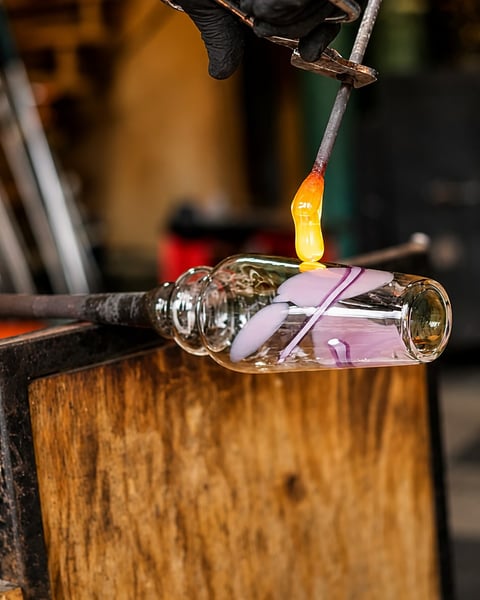 Our thanks to @bowglassworks for participating in Haze week with these unique, blown glass shaker pints.