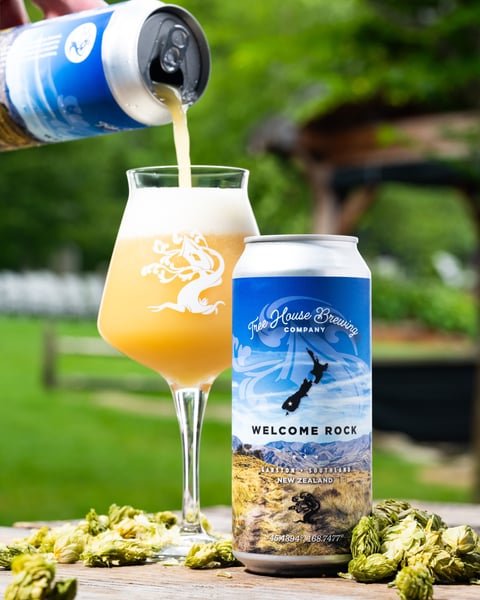 We don't just rely on our farmers for their incredible hop harvests-they happen to know the best spots to crack a bee…