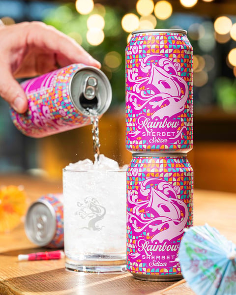 It's a two seltzer kinda day, and three scoops ought to do it 🍨