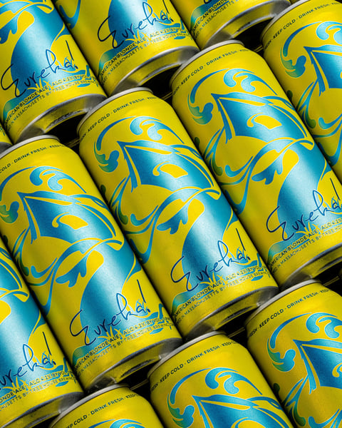We are spinning up fresh Eureka Mosaic today, making our coolers heavy with Eureka three different ways.