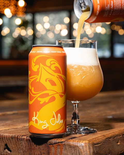 You know it's going to be a good hump day when we lead things off with the mighty King.