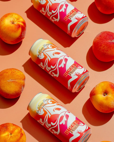 Bigger Peach is Very Hazy conditioned on an absurd amount of peaches. With a blast of hoppy aroma, it carries concent…