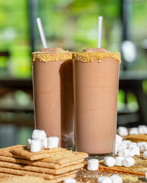 The frozen drink machine in Charlton is always up to new tricks… the latest of which is our Frozen S’mores cocktail!