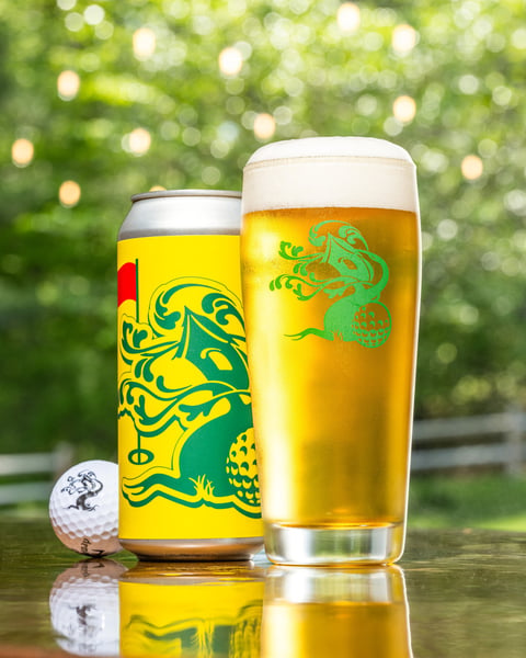 Magnificent warm weather drinkin' beer.