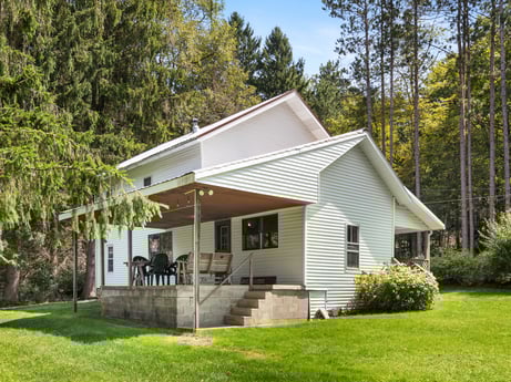 An image featuring plant, building, window, tree, house, sky, land lot, cottage, porch, grass at 1039 Old Bernice Rd.