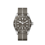 TUM79010SG-0002_39mm