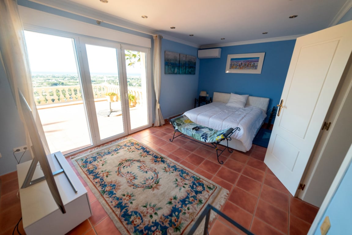 Villa de lujo con vista al mar en Denia - 31