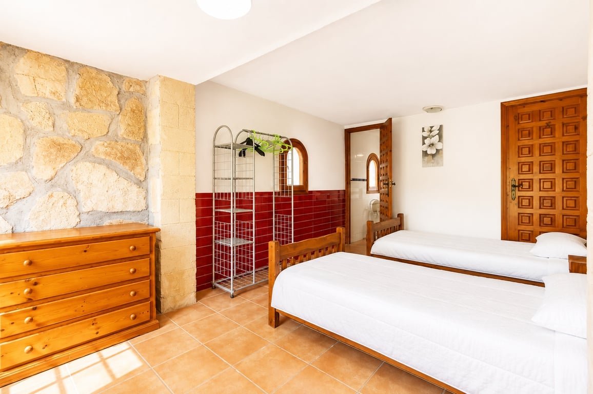 3-bed Villa in Jávea photo 10