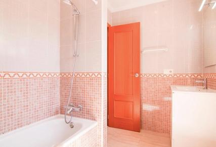 Property #RH21090 - 15