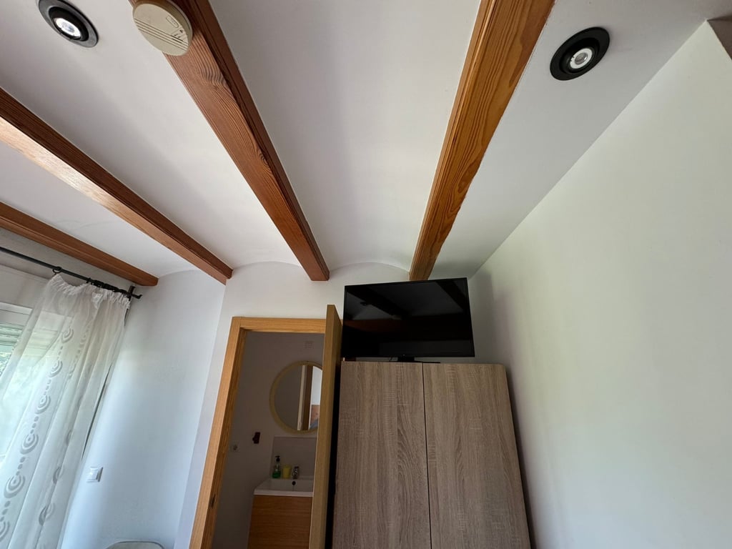 Property #RH20328 - 20