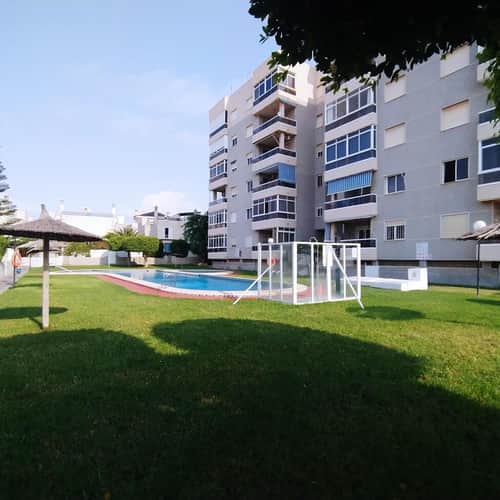 Appartement met 3 slaapkamers in Torrevieja — foto 40