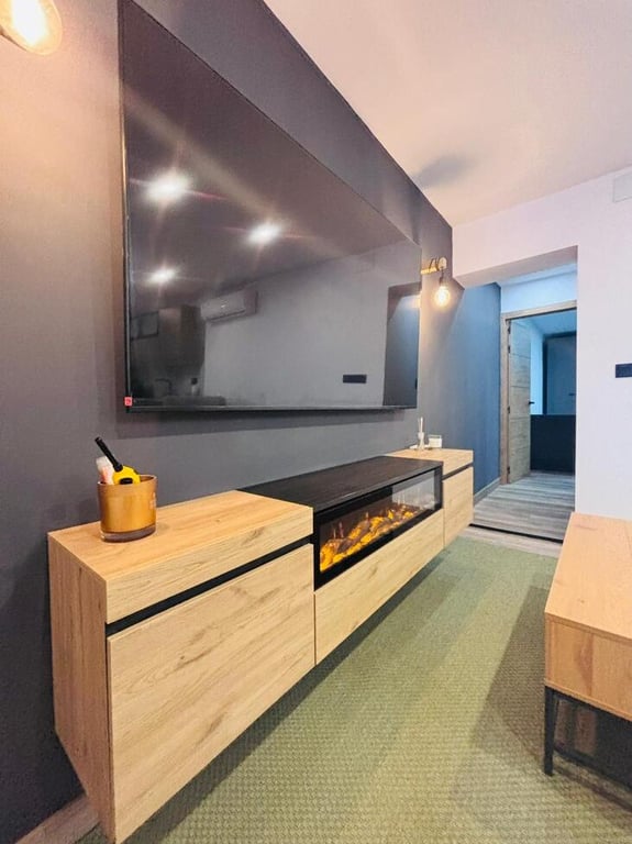 Property #RH21331 - 15