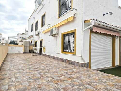 Rijwoning met 6 slaapkamers in Orihuela Costa — foto 2