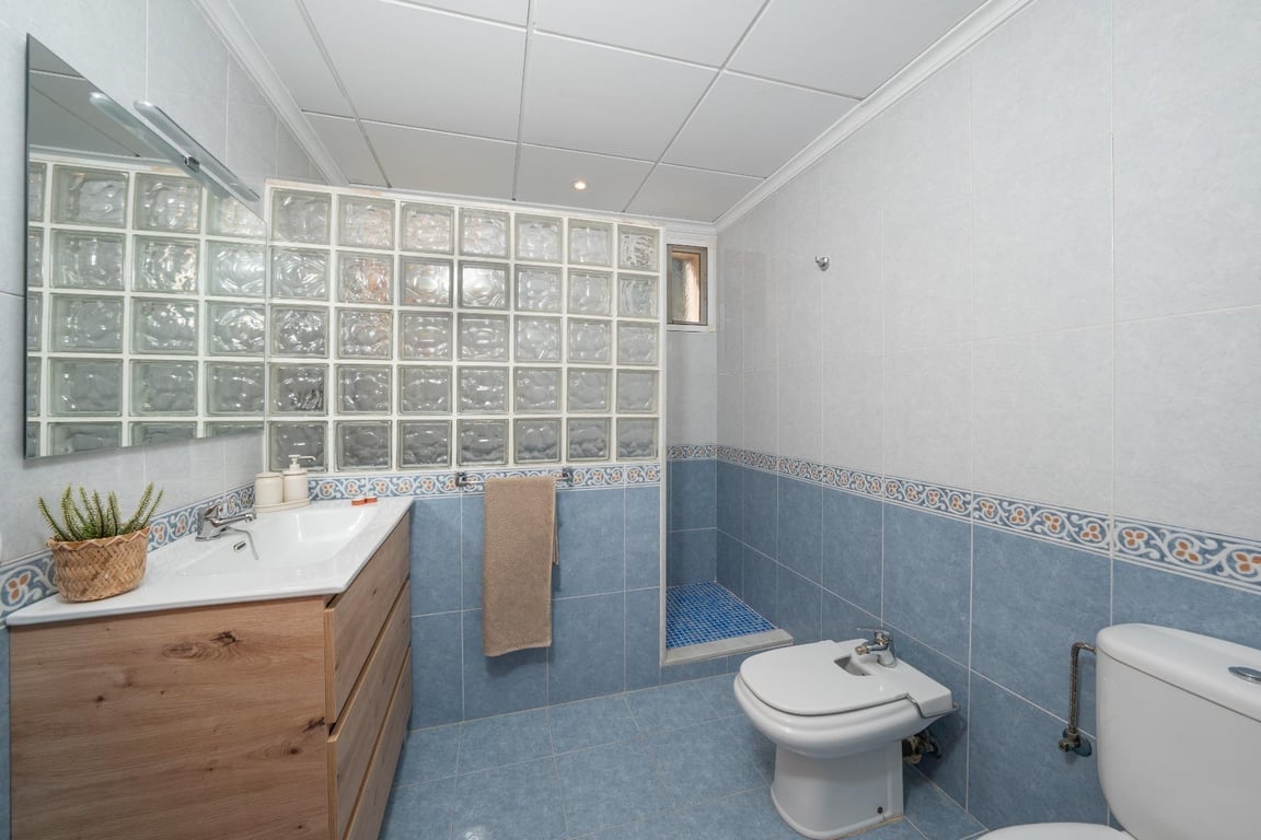 5-bed Finca in Planes photo 8