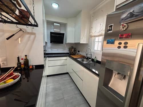 Ruim penthouse-appartement met lift in het hart van Torrevieja — foto 17