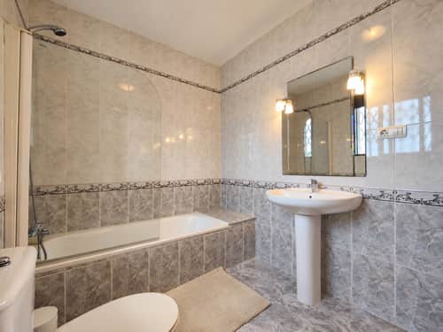 Townhouse with 5 Bedrooms in Torrevieja — foto 47