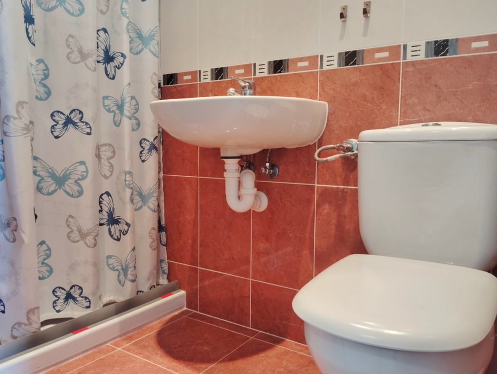 Villa en venta con 4 dormitorios y piscina en Calpe, con vistas al mar. - 26