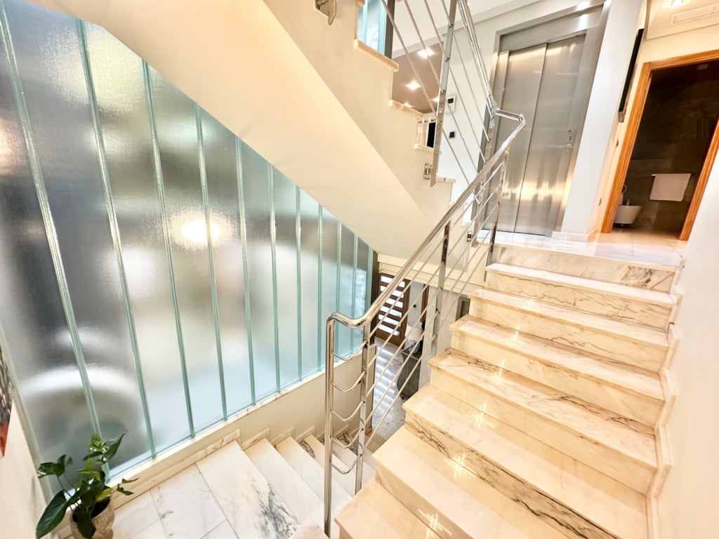 Espai, Llum i Disseny en una Casa Única a Pego - 17