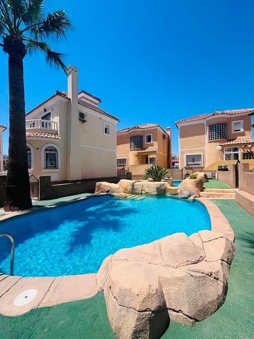 Villa met 3 slaapkamers in Villamartín — foto 6