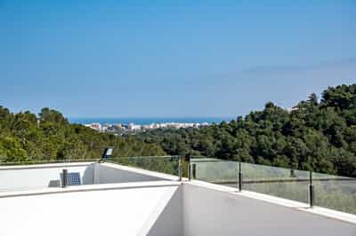 Property R4357066