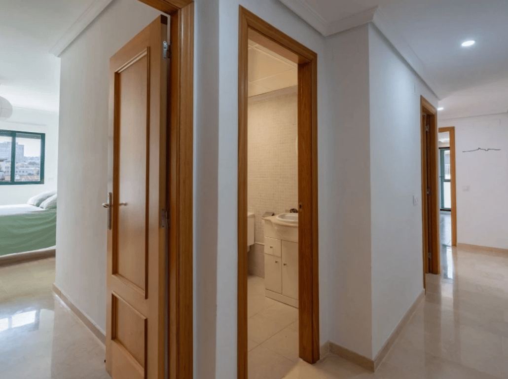 Property #RH21140 - 12