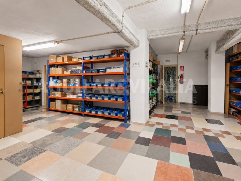 LOCAL COMERCIAL DE MÁS DE 500 M² EN EL CENTRO DE GRANOLLERS - 26