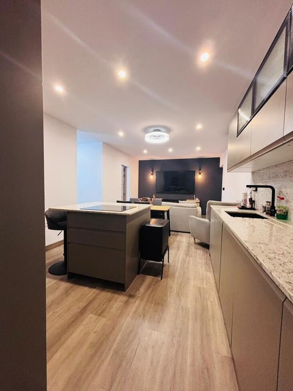 Property #RH21331 - 9