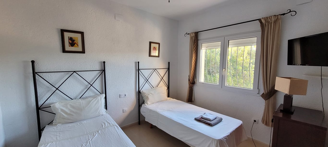 Property #RH20453 - 8