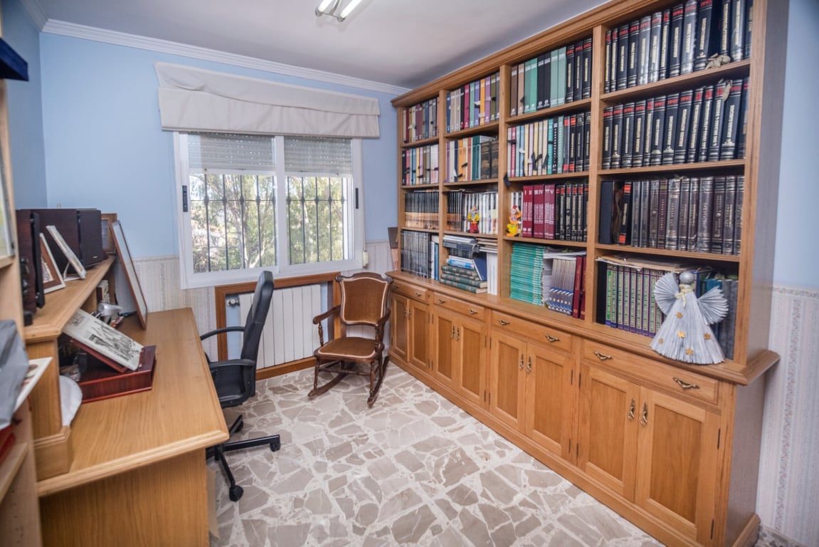 Xalet a la venda en denia amb vistes al mar - 8