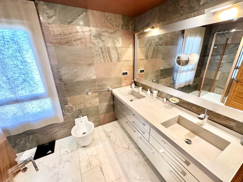 Espai, Llum i Disseny en una Casa Única a Pego - 25