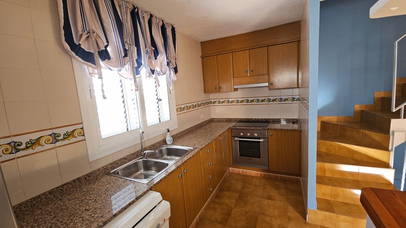 Casa aparellada a prop de la Platja de Santa Ana - Deveses - 9