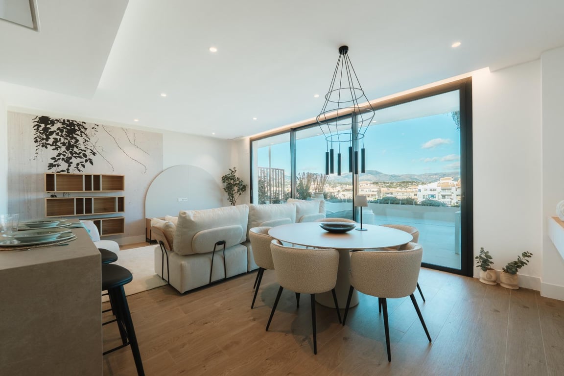 Property #RH21336 - 4