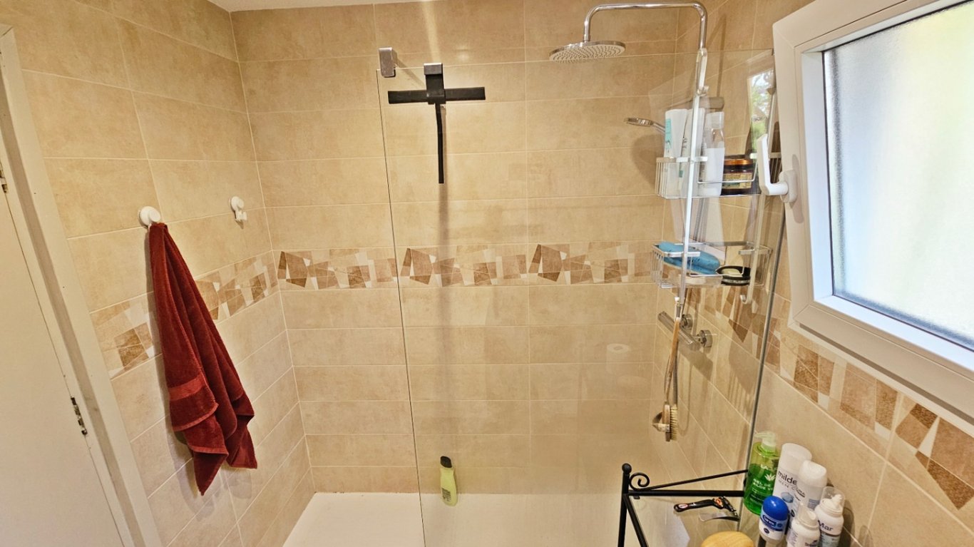 Villa a Adsubia amb espectaculars vistes - 14