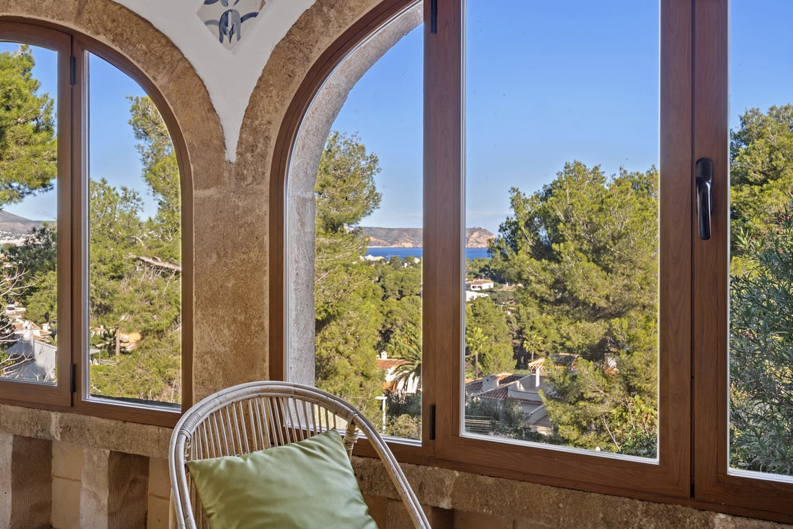4-bed Villa in Jávea photo 15