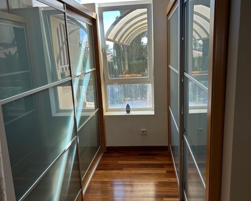 Property #RH21175 - 24