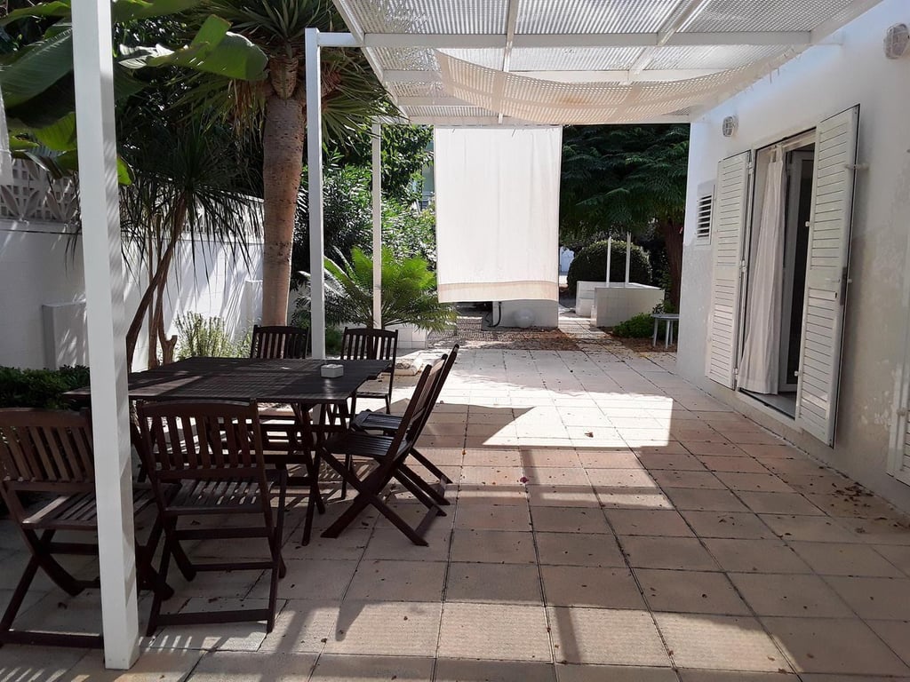 Chalet/adosado primera linea de playa a Denia - 24