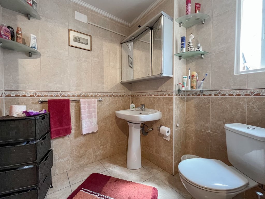 Casa en venda a Dénia amb llicència activa de restaurant a Las Marinas, a 500 m de la mar, km. - 28