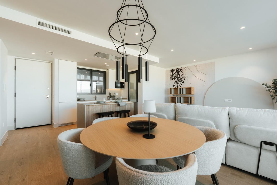 Property #RH21336 - 10