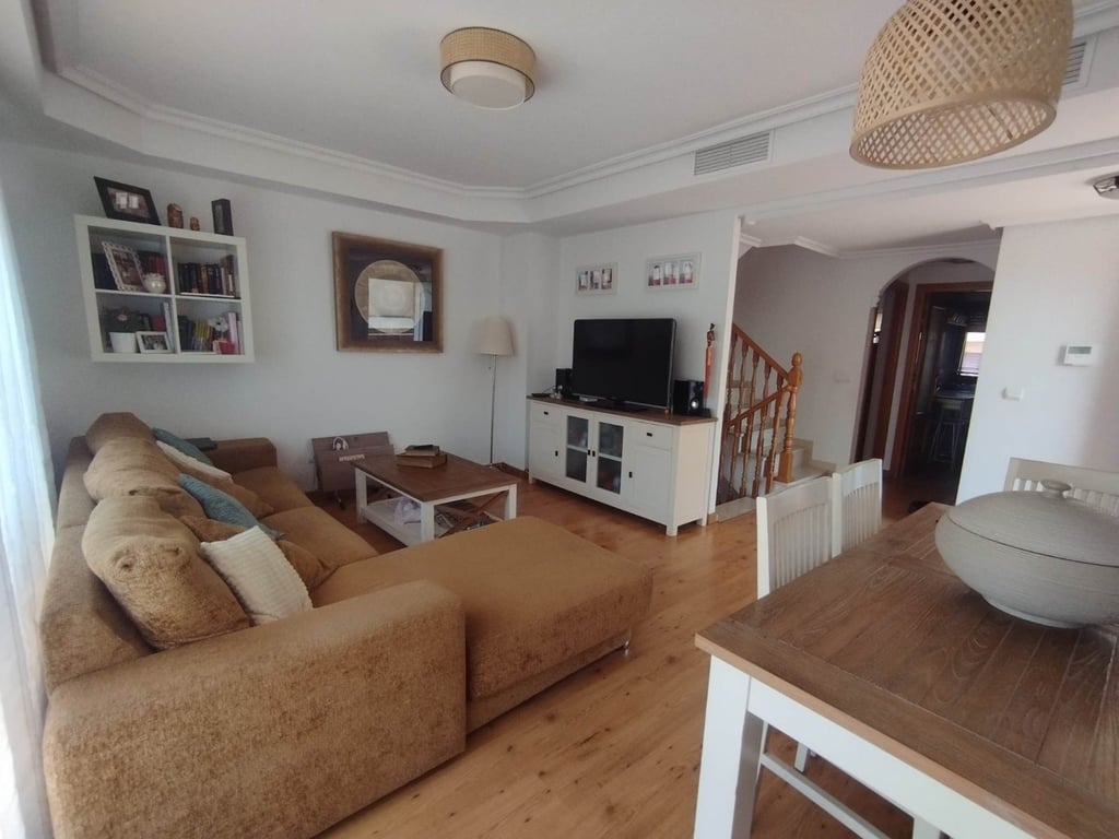 Property #RH20385 - 2