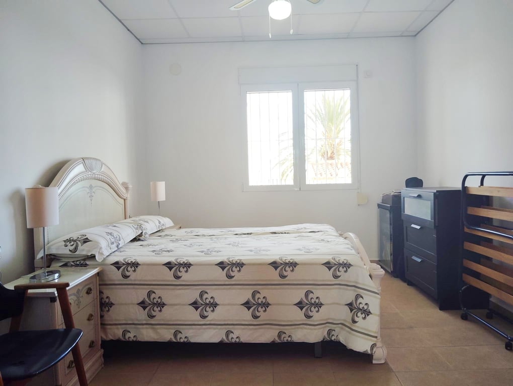 Villa en venda amb 4 dormitoris i una piscina a Calp, amb vistes al mar. - 27