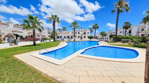 Rijwoning met 2 slaapkamers in Orihuela Costa — foto 22
