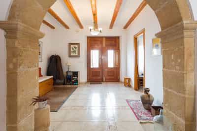 Property R4622881