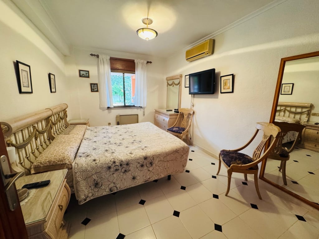 Dénia. Chalet amplio con vistas al mar en venta - 50