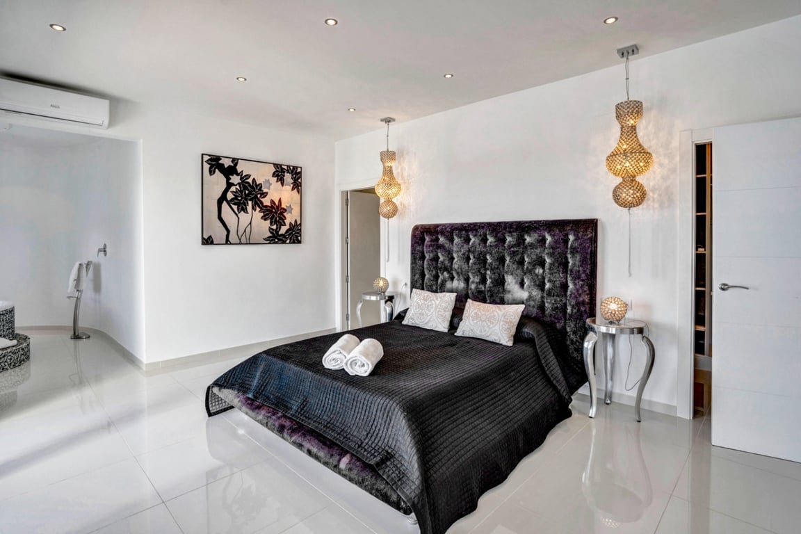 Property #RH20678 - 34