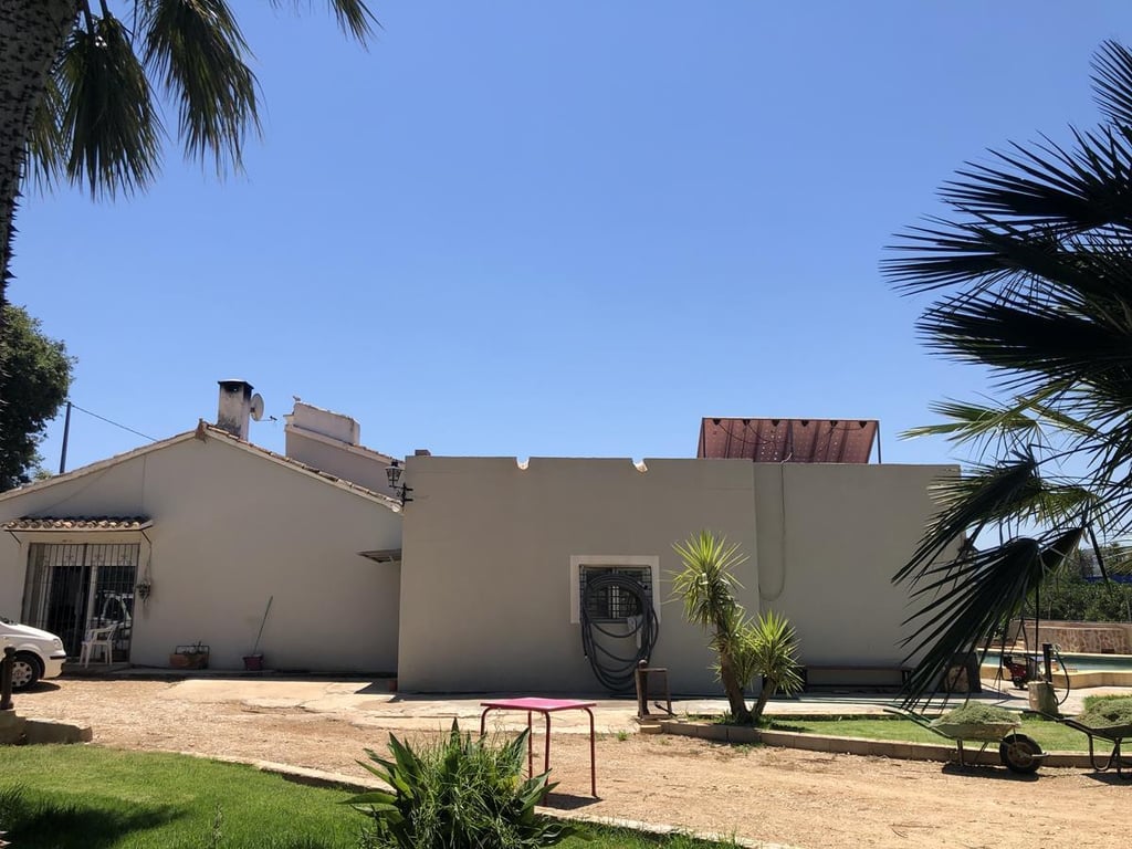 Ondara. Casa de campo amplia con piscina en venta - 19