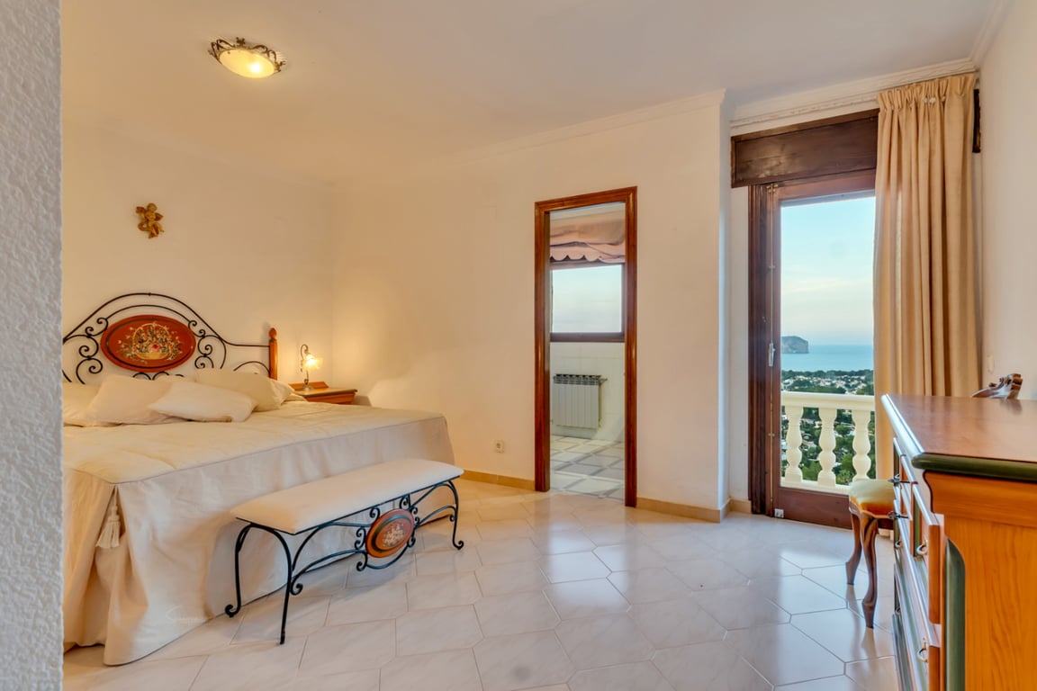 Villa a la venta con impresionantes vistas al mar - 29