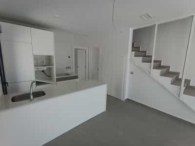 VILLA 2 2