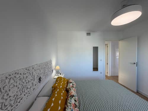 Gerenoveerd eerstelijns appartement met zeezicht in Torrevieja — foto 48
